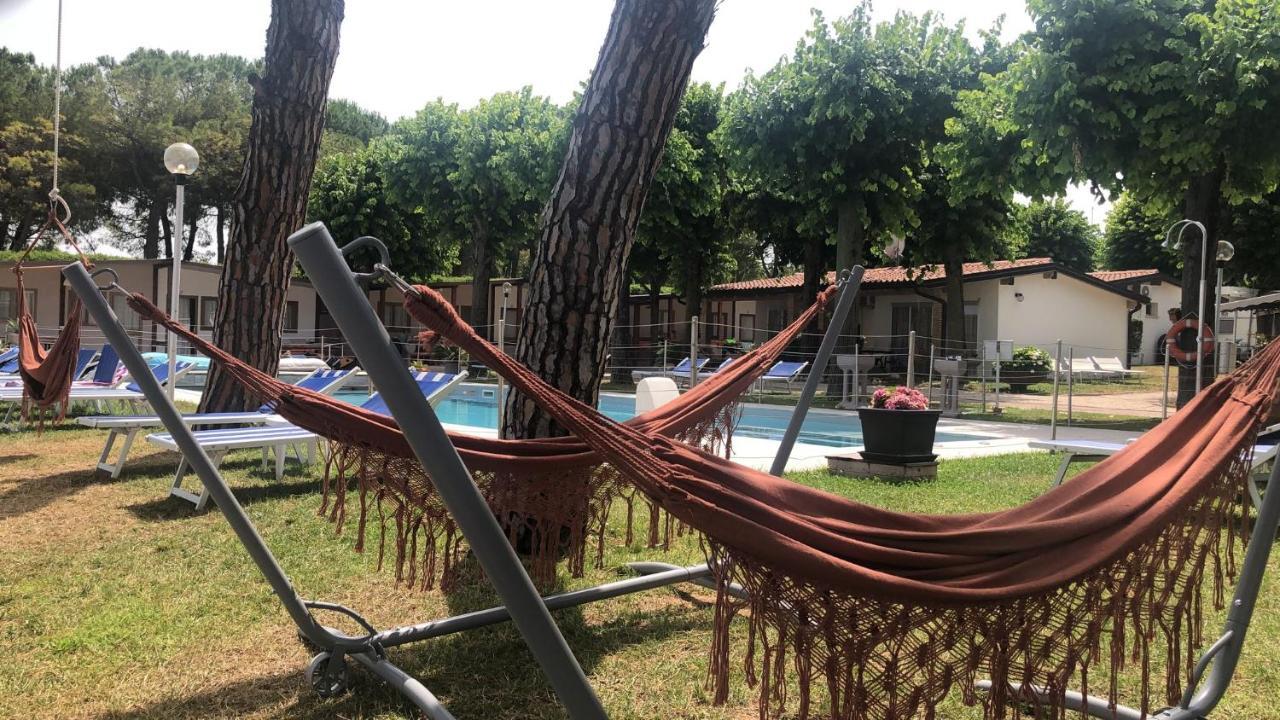 Villaggio Turistico Dei Tigli Паденге сул Гарда Екстериор снимка